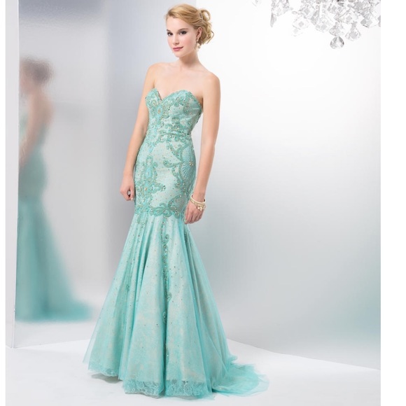 Colors Dress Gown - Picture 8 of 8